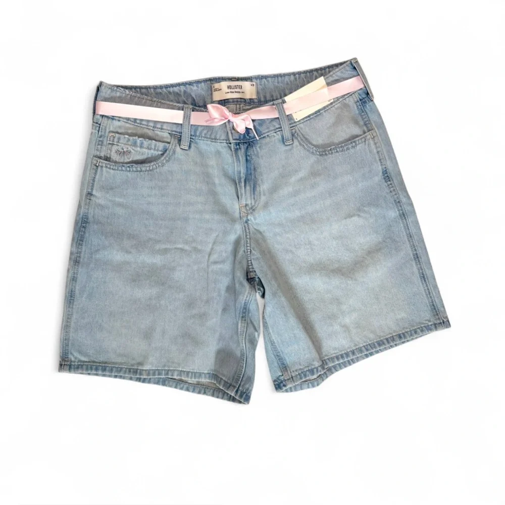 Hollister low rise baggy Jorts with pink bow detail NWT Size 8 Girly Streetwear